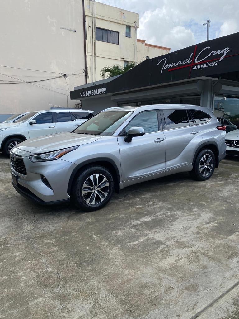 jeepetas y camionetas - TOYOTA HIGHLANDER| US 48,000
Negociable 4