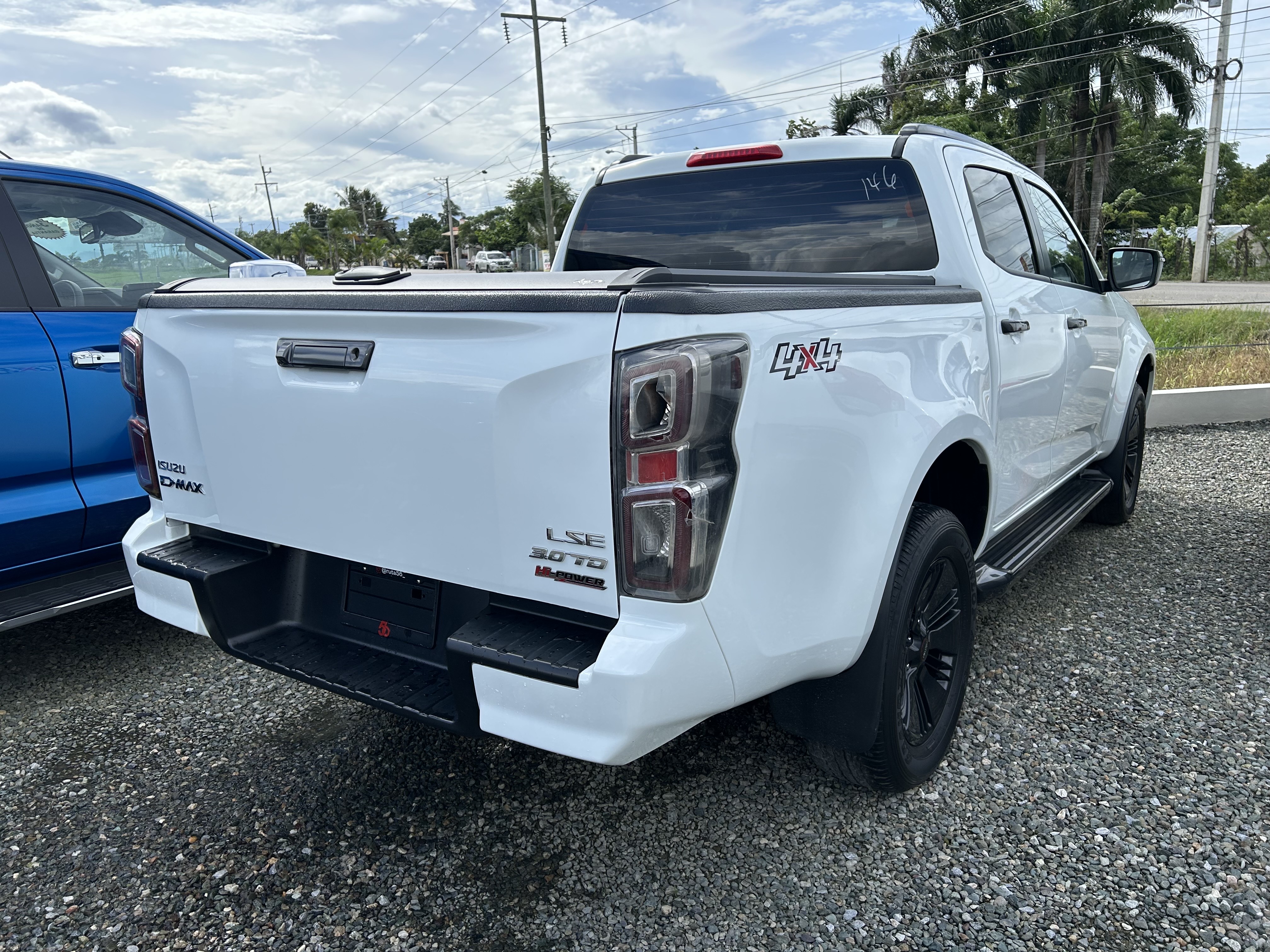 jeepetas y camionetas - Isuzu Dmax LSE 2024 2