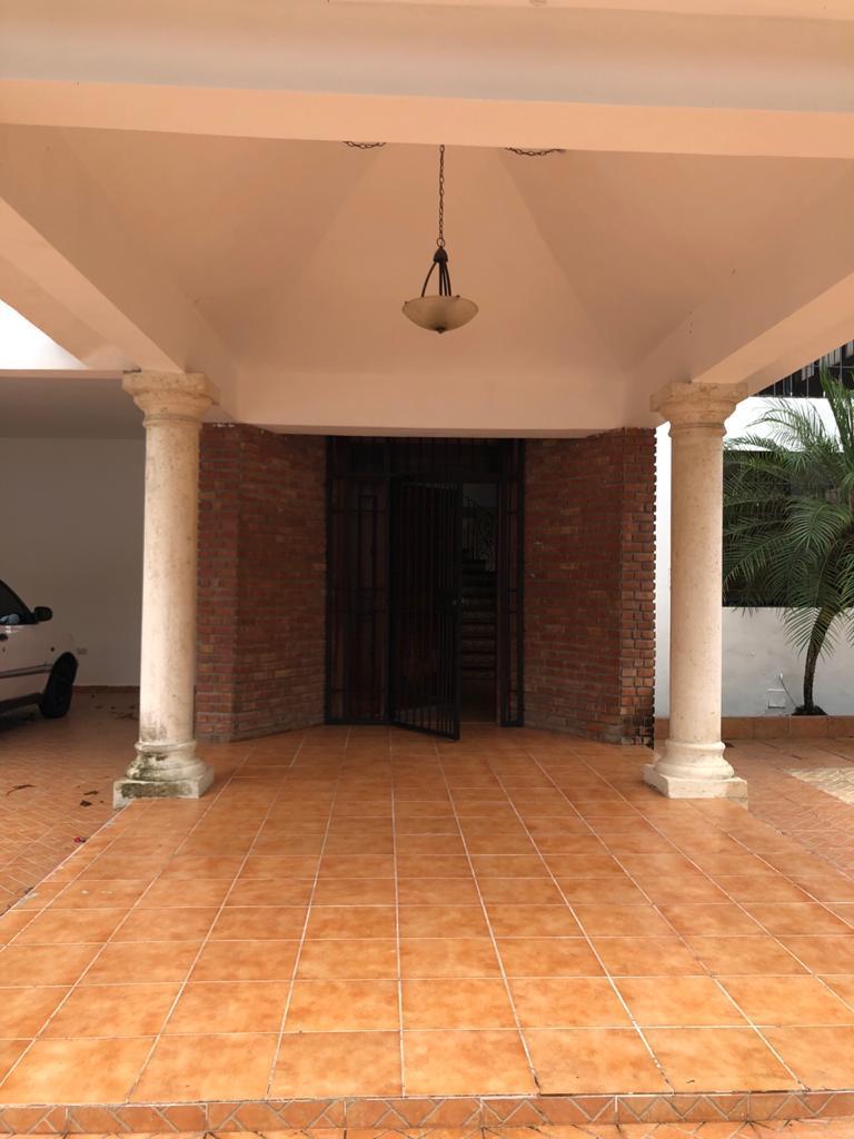 casas - Vendo casa en Arroyo Hondo  7