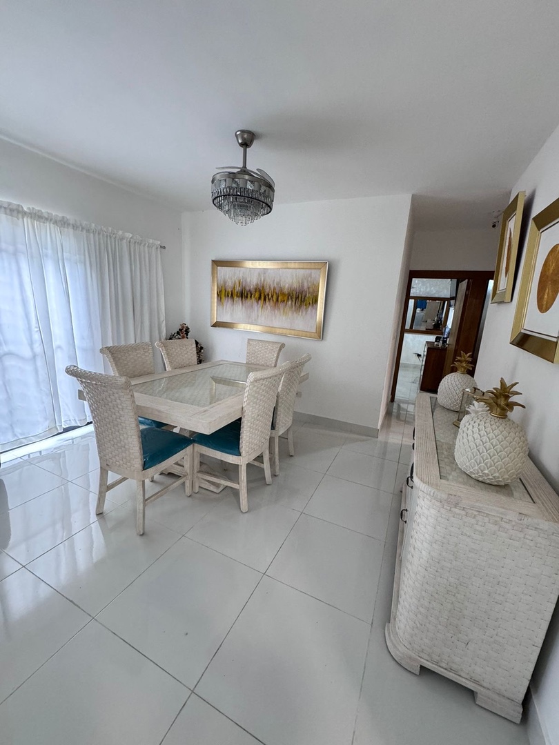 apartamentos - Primer Nivel con Patio US155,000 4