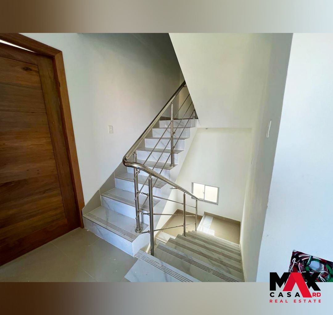 casas - HERMOSA CASA DE VENTA UBICADA EN BRISA ORIENTAL, SAN ISIDRO, SANTO DOMINGO ESTE 3