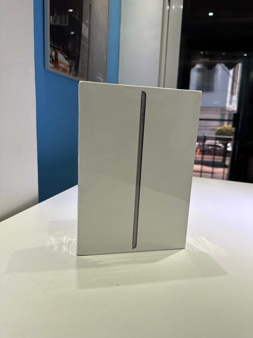 celulares y tabletas - iPad 9va Gen 64GB Wi-Fi (2022) Space Gray Nueva Sellada RD$ 18,995 NEG 0