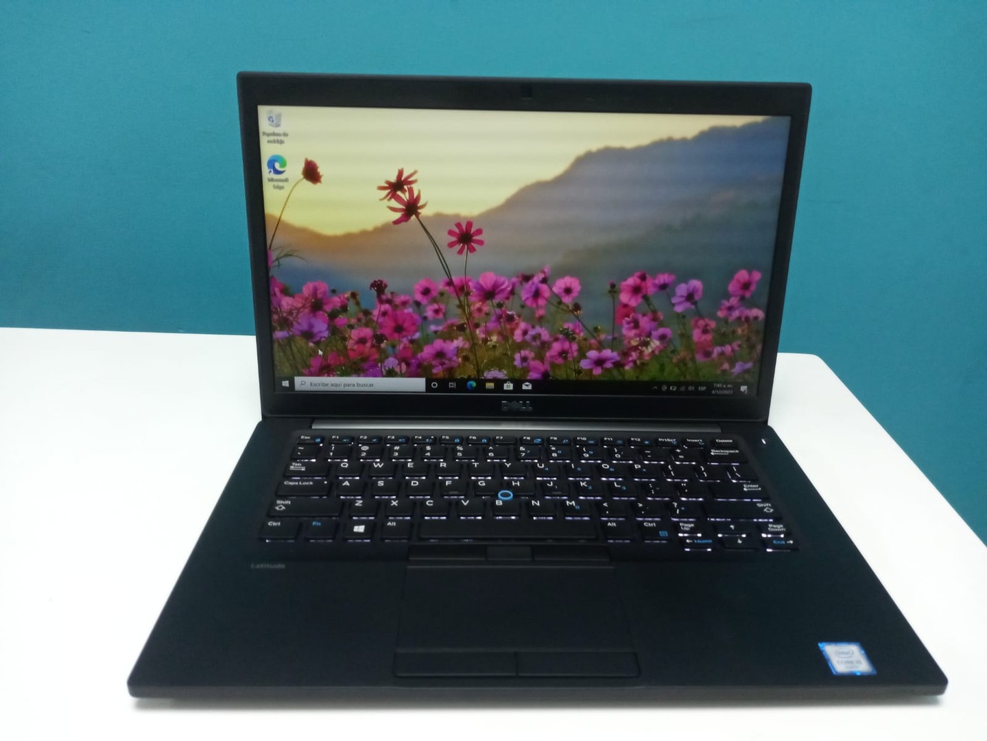 computadoras y laptops - Laptop, Dell Latitude 7480 / 7th Gen, Intel Core i3 / 8GB DDR4 / 128GB SSD
 2