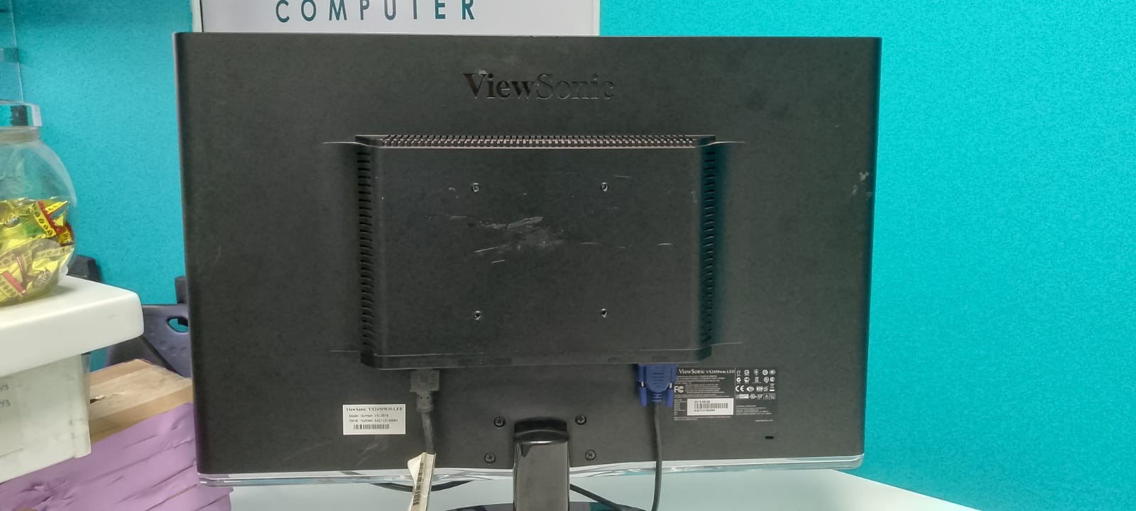 computadoras y laptops - Monitor Viewsonic VX2450mn-LED 23.6 Pulgada / VGA/ Brillo /Nitidez               5