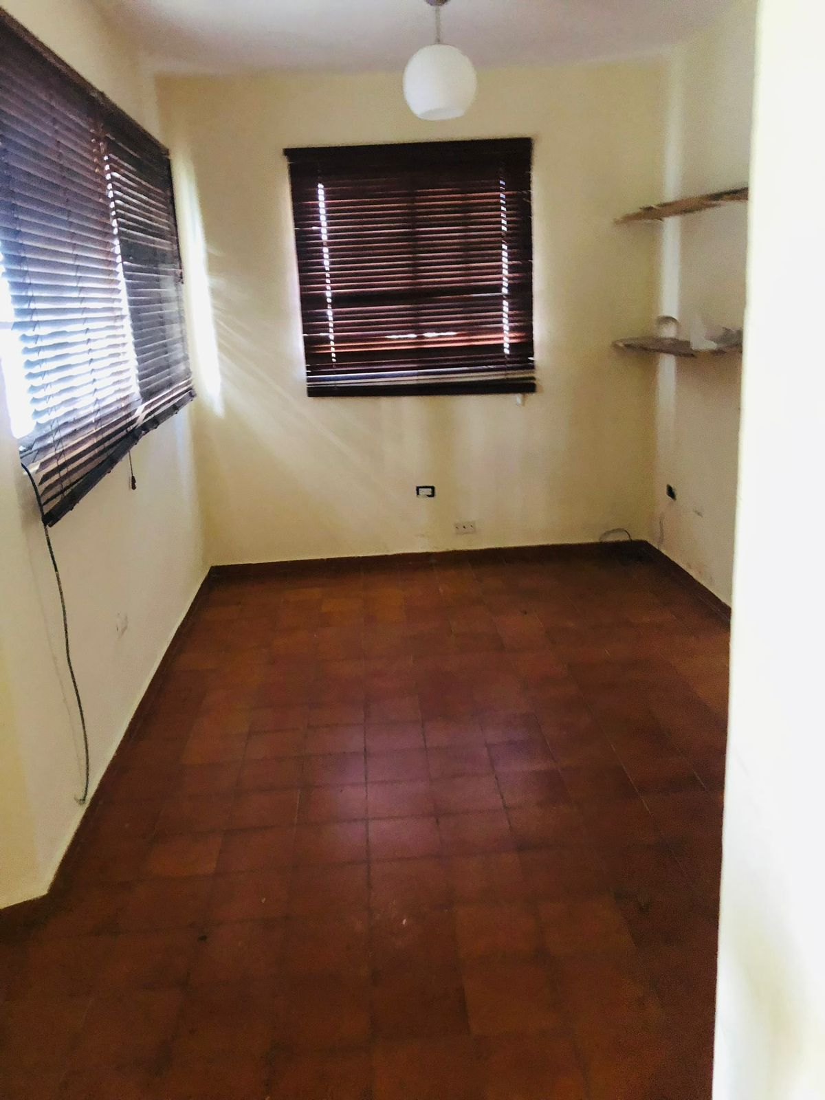 casas - Casa en Venta y Alquiler, Arroyo Hondo Viejo  2