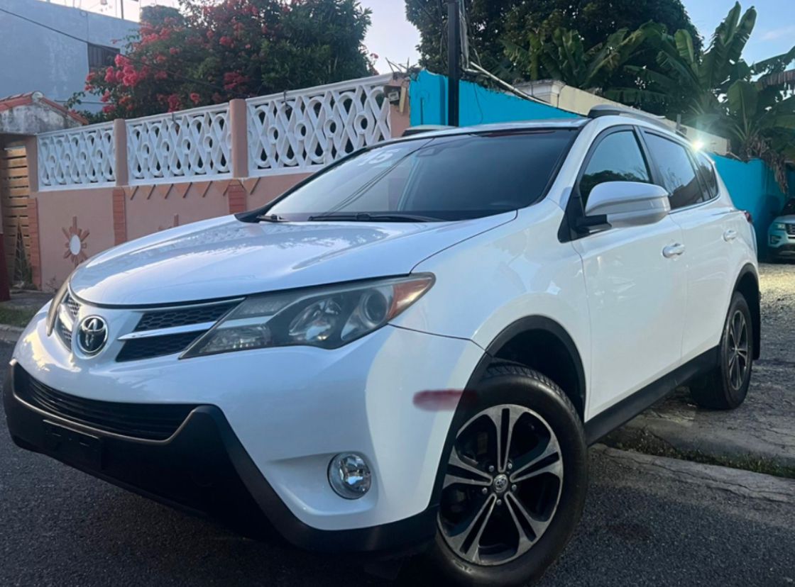 jeepetas y camionetas - Toyota rav4 2015 