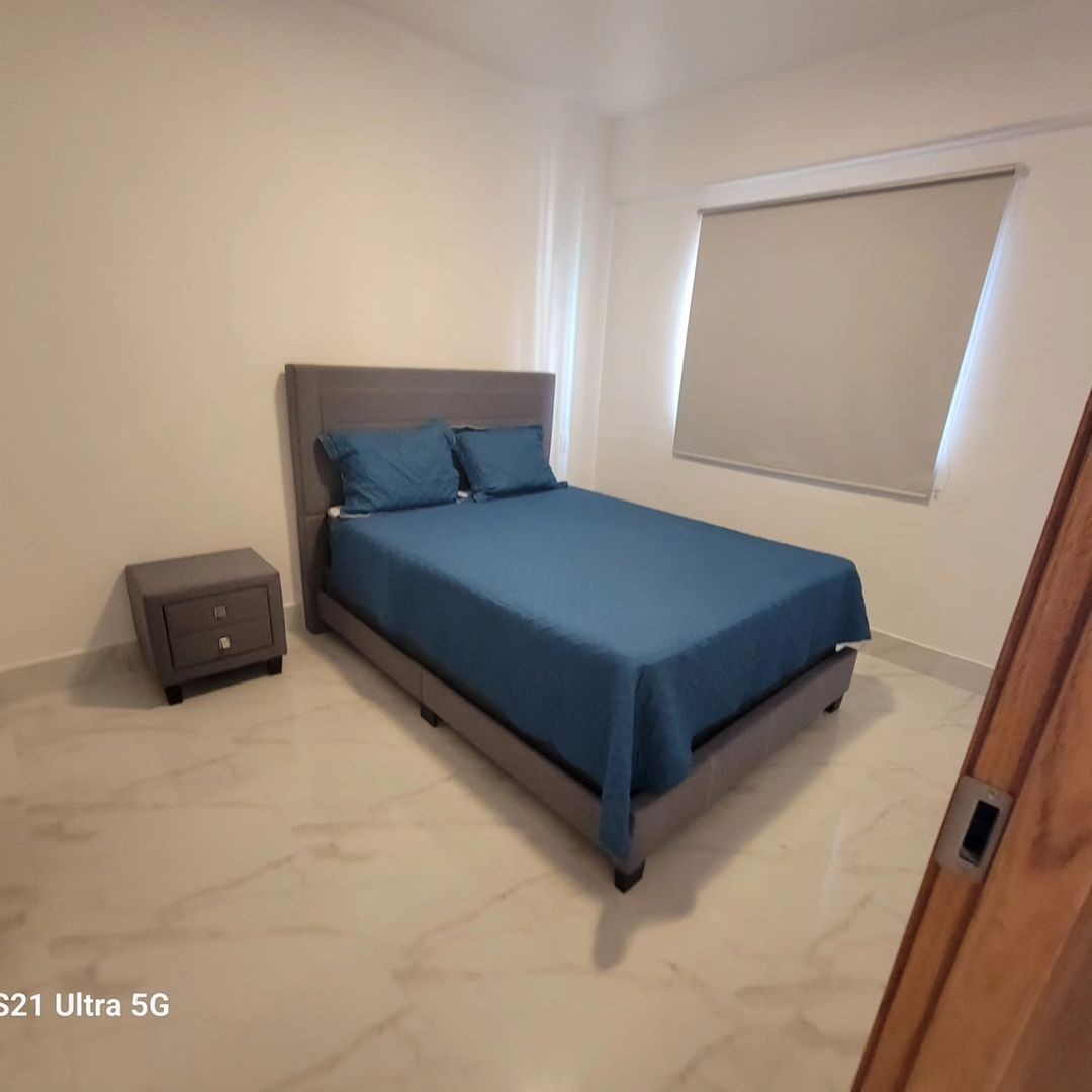 apartamentos - RENTO Torre Moderna de Piantini Apto de 1 Habitación Amueblado Full. CODI: PD230