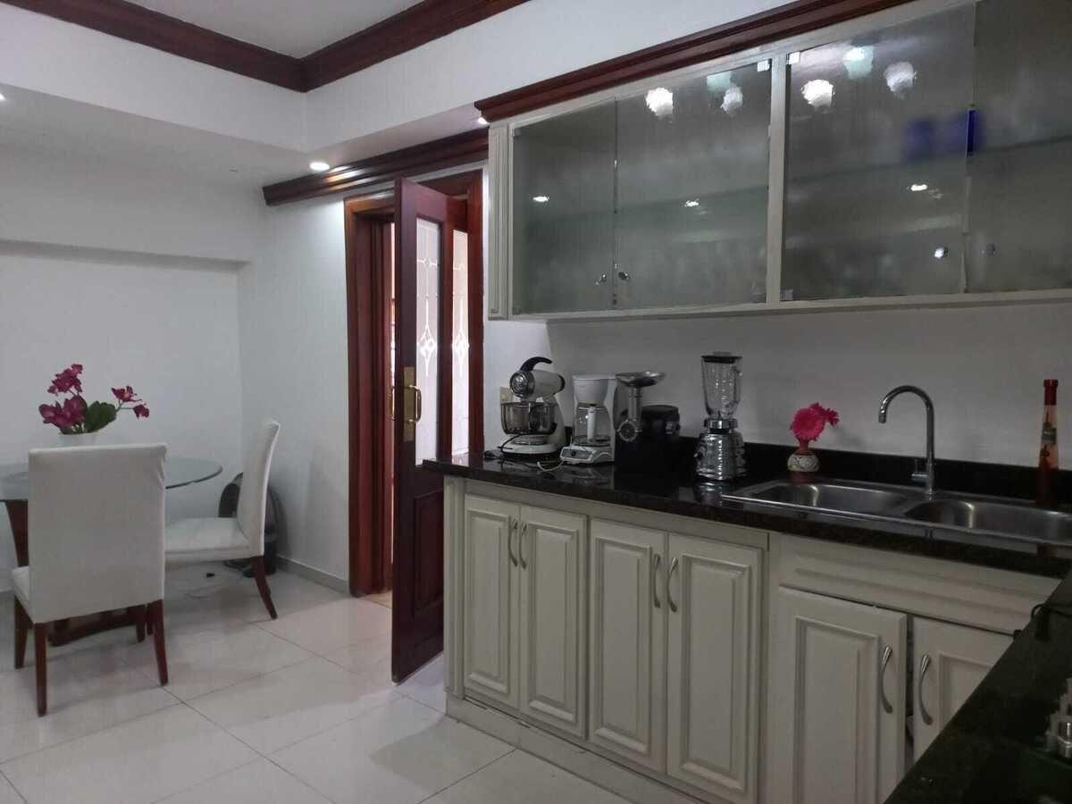 apartamentos - Se Alquila apartamento amueblado vista al mar en la Esperilla 9
