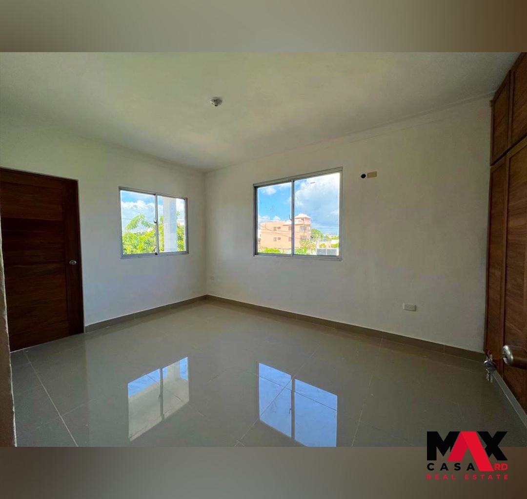 casas - HERMOSA CASA DE VENTA UBICADA EN BRISA ORIENTAL, SAN ISIDRO, SANTO DOMINGO ESTE 5