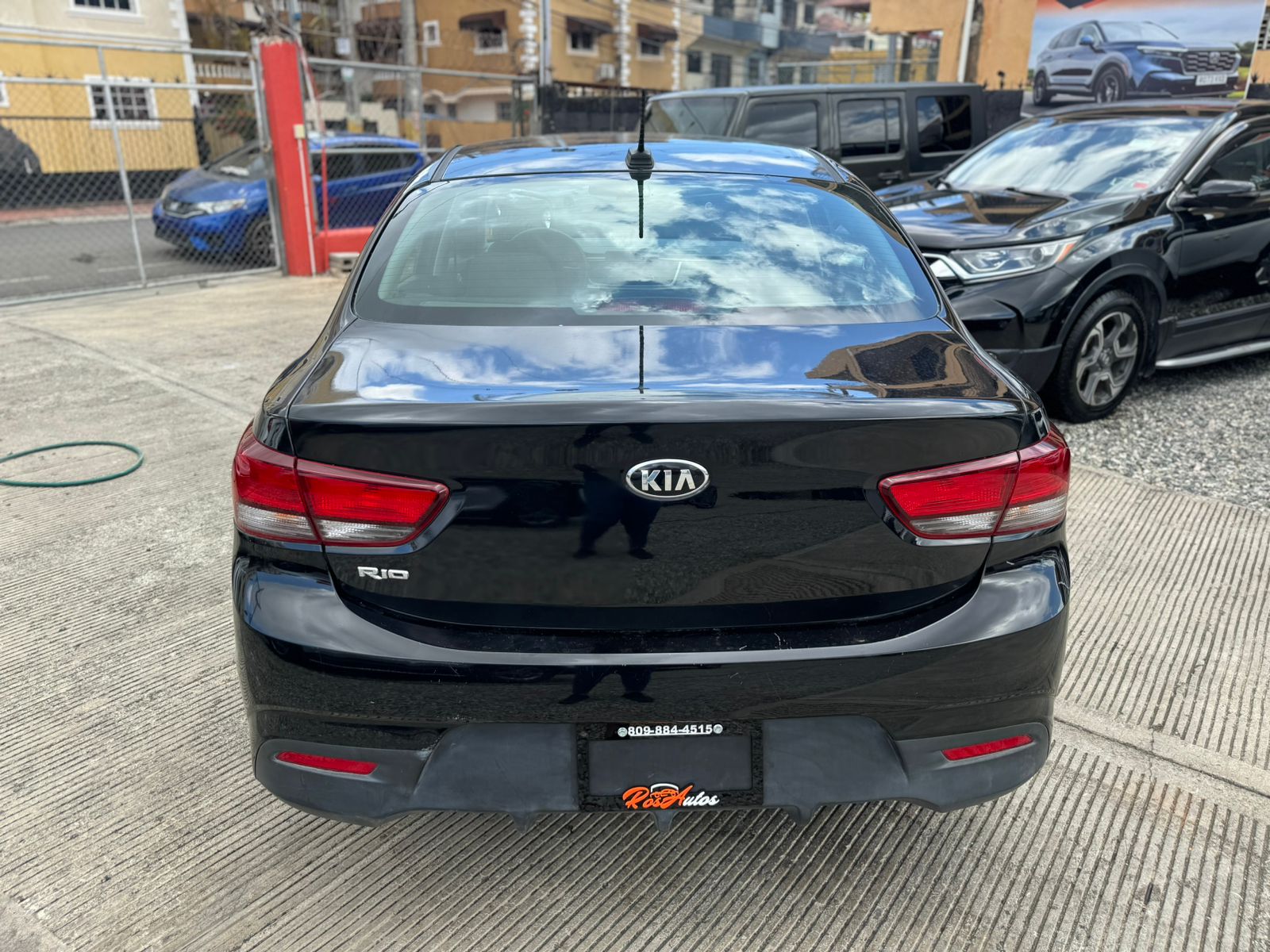 carros - Kia Rio 2018 4