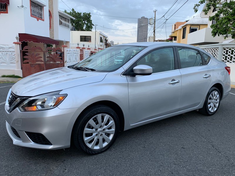 carros - Nissan sentra sv 2017 9