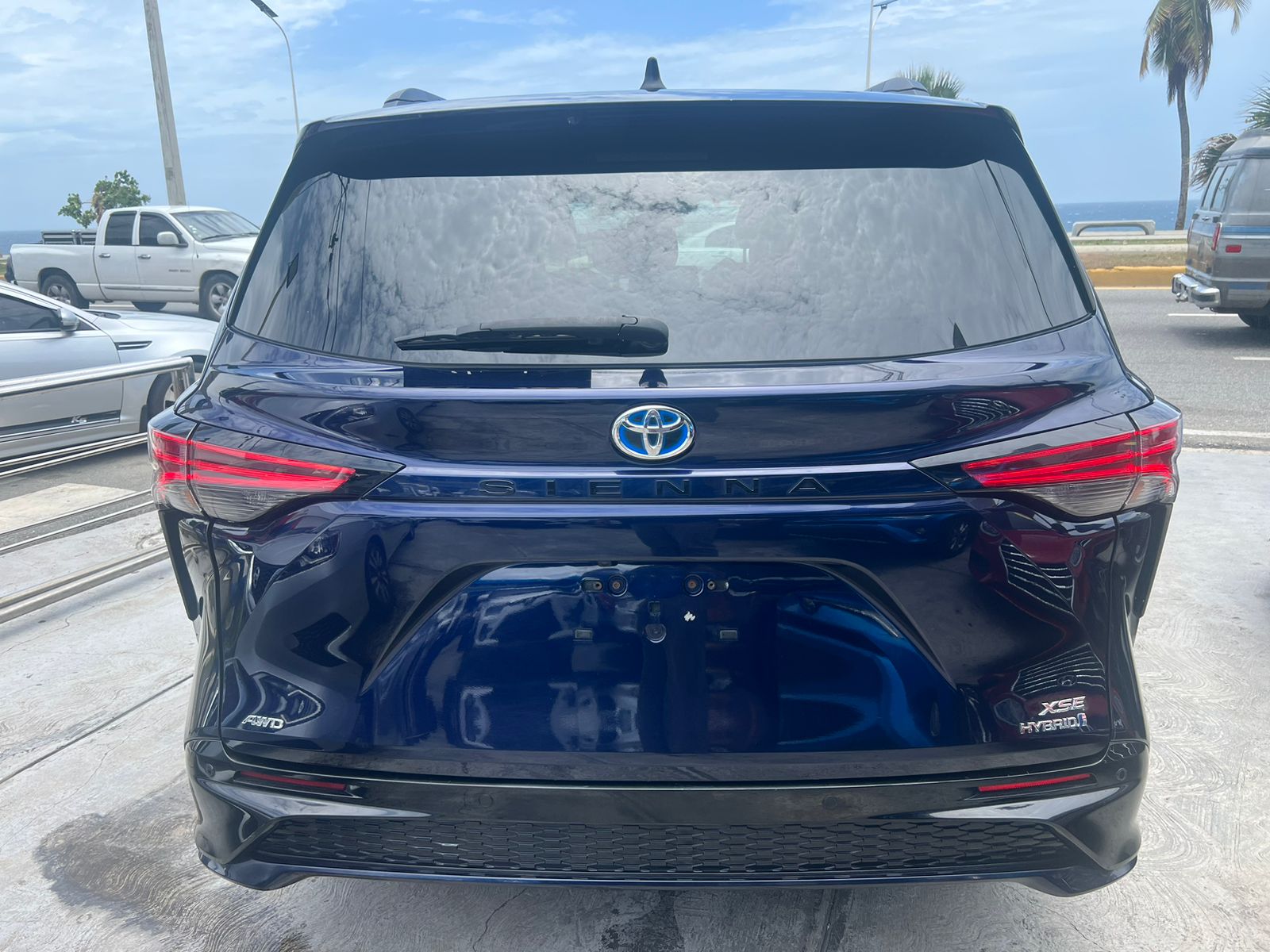 jeepetas y camionetas - Toyota Sienna XSE 2021 8