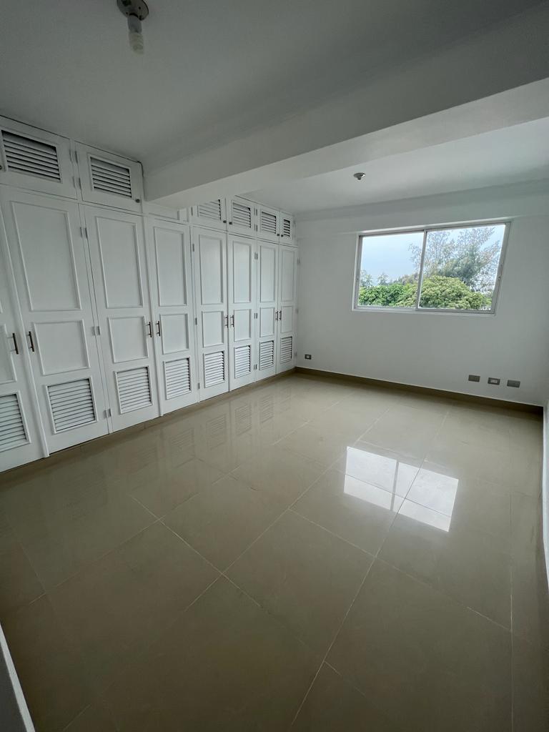 apartamentos - Apartamento en Venta, Sector  renacimiento , Santo Domingo 
 1