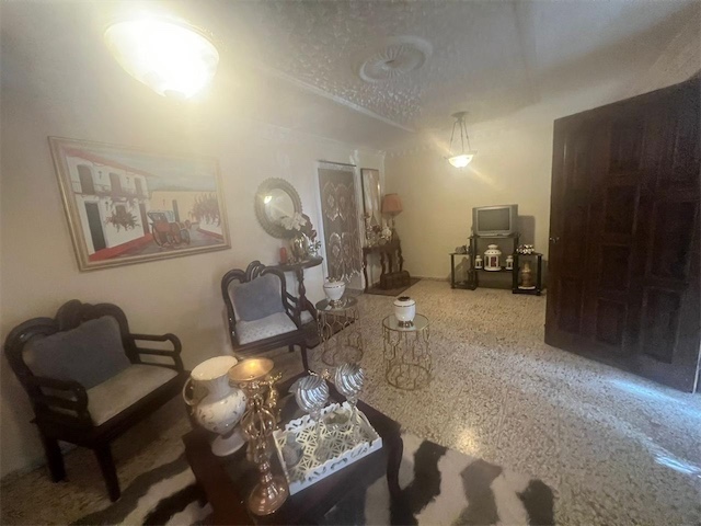 casas - Venta de casa en la urbanización mi hogar con 2 apartamentos Santo Domingo este 8