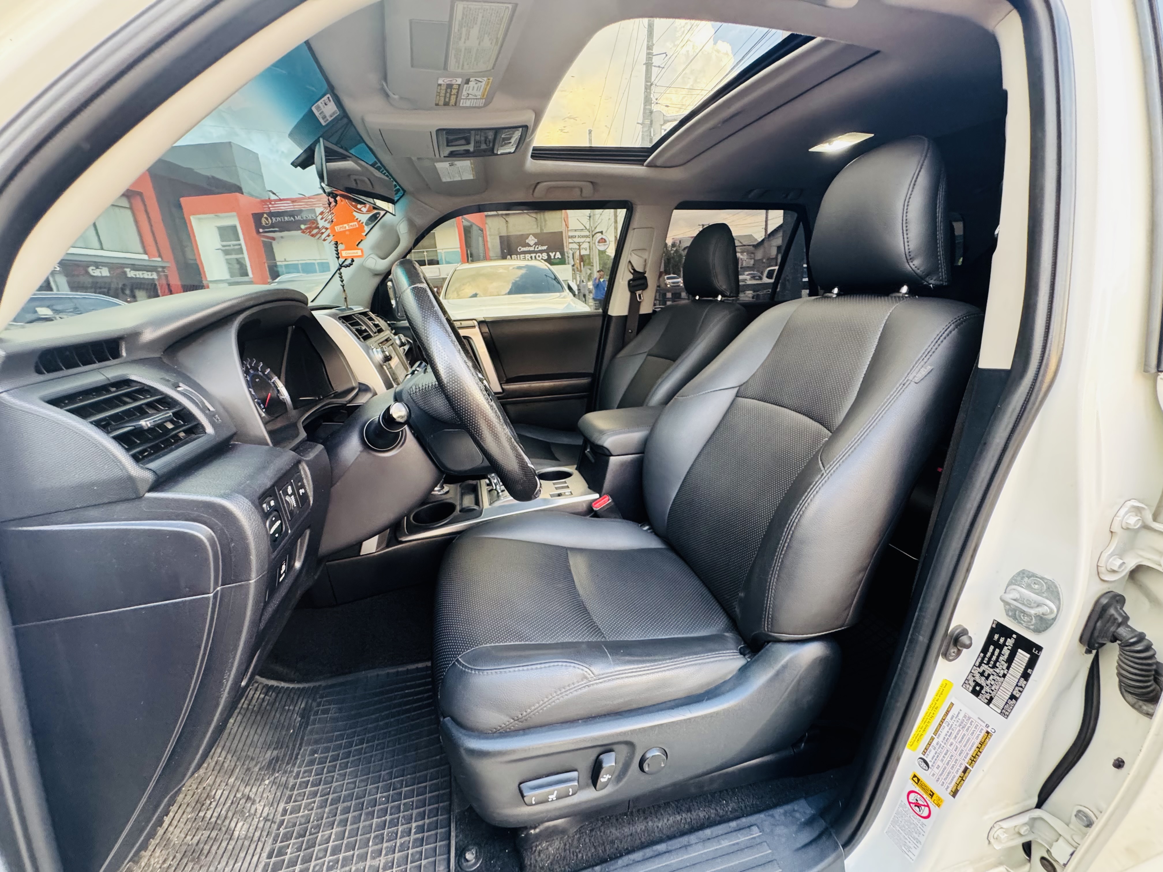 jeepetas y camionetas - Toyota 4Runner LIMITED 2016 4x4 ✅ Como nueva  1