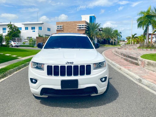 jeepetas y camionetas - Jeep grand cherokee limited 4x4 2015  0