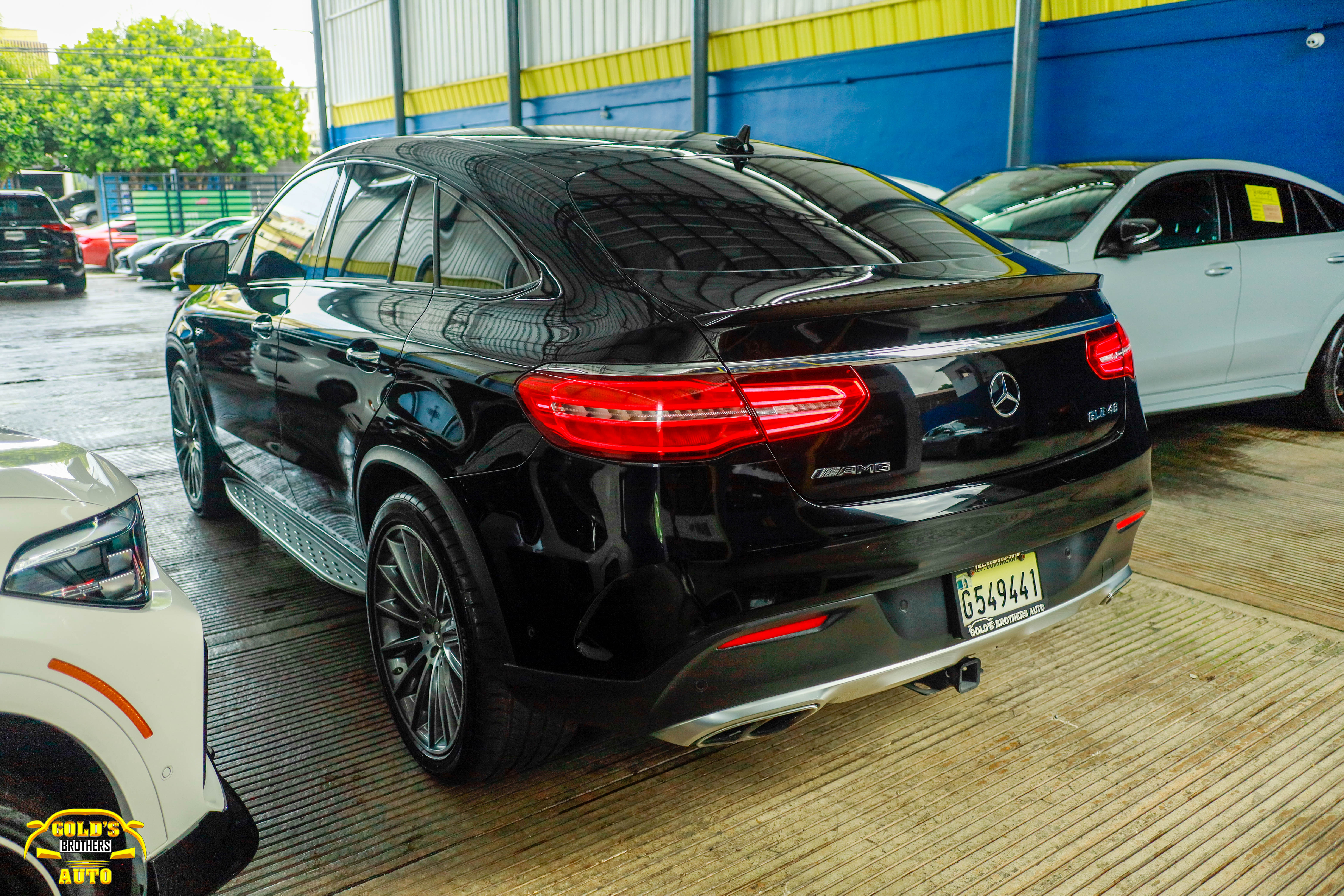 jeepetas y camionetas - Mercedes Benz GLE 43 AMG 2019 Clean Carfax 3