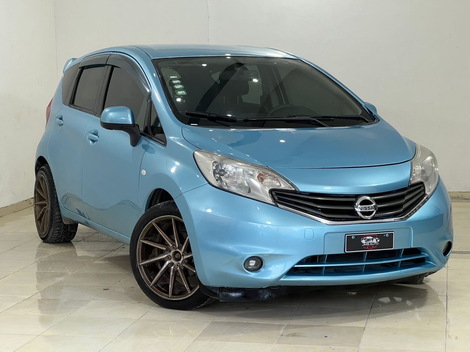 carros - NISSAN NOTE AÑO 2014 1