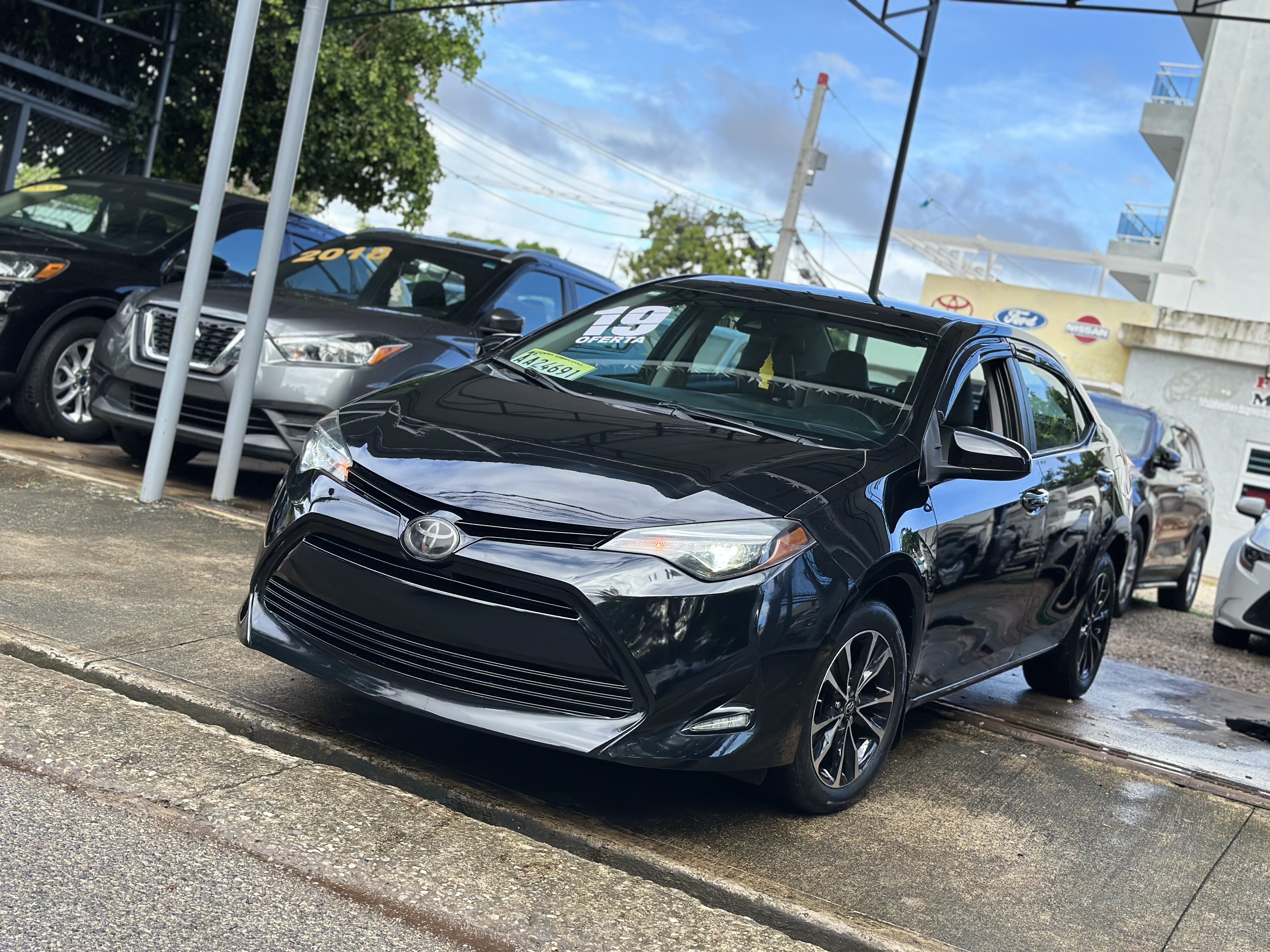 carros - 2019 TOYOTA COROLLA LE NEGOCIABLE 1