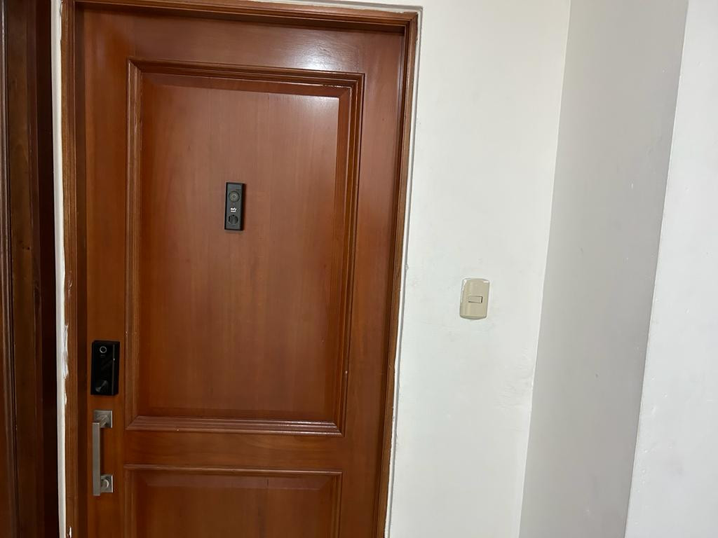 apartamentos - Se alquila, Apartamento 2Hab Amueblado c/Estar Super Centrico en Naco  8