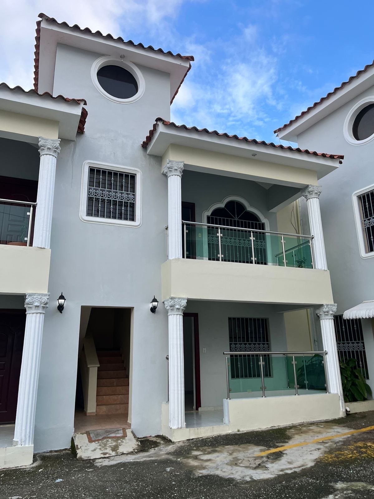 apartamentos - Se renta espacioso apartamento 