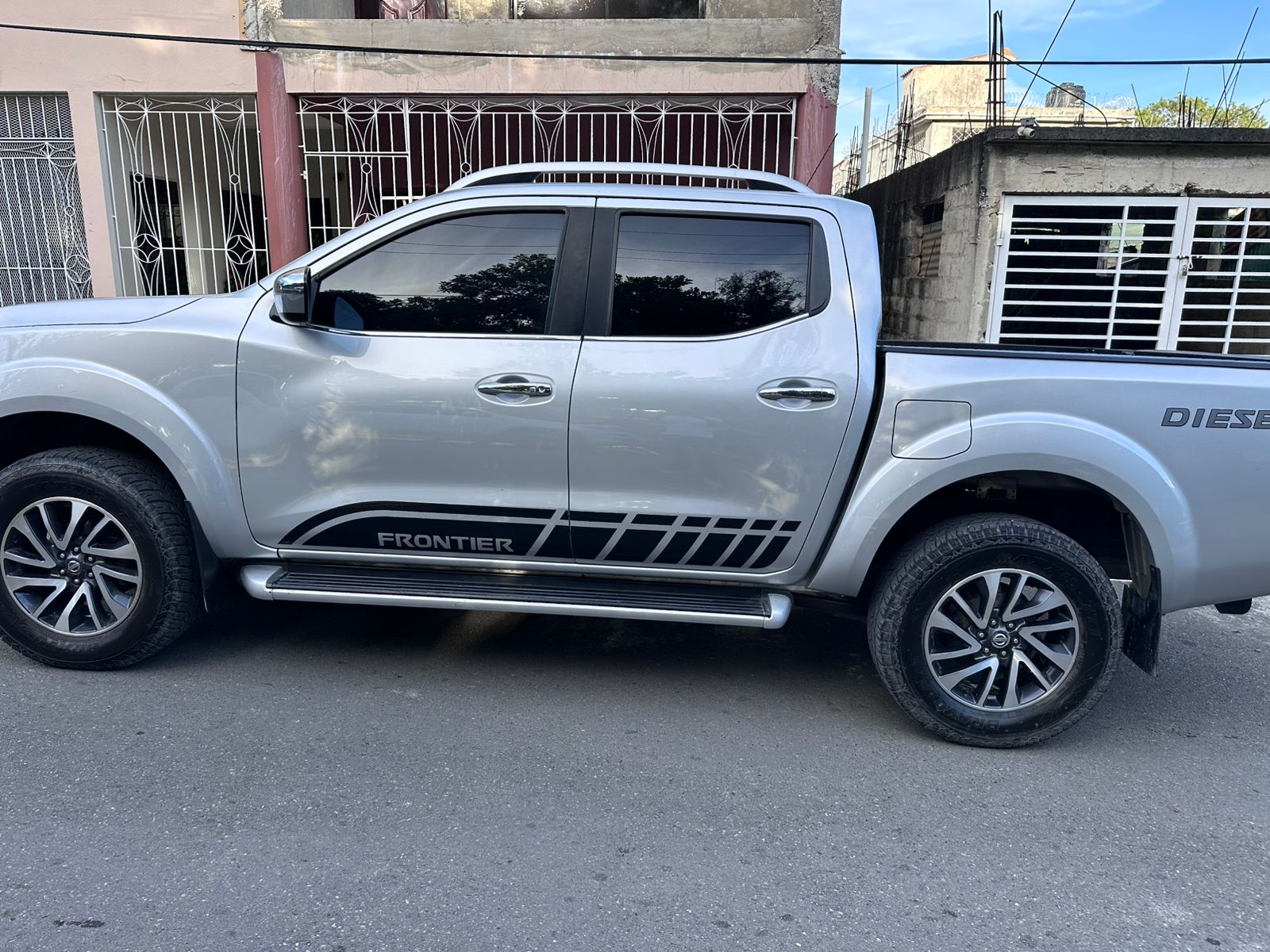 jeepetas y camionetas - Nissan frontier np 300 2017 1