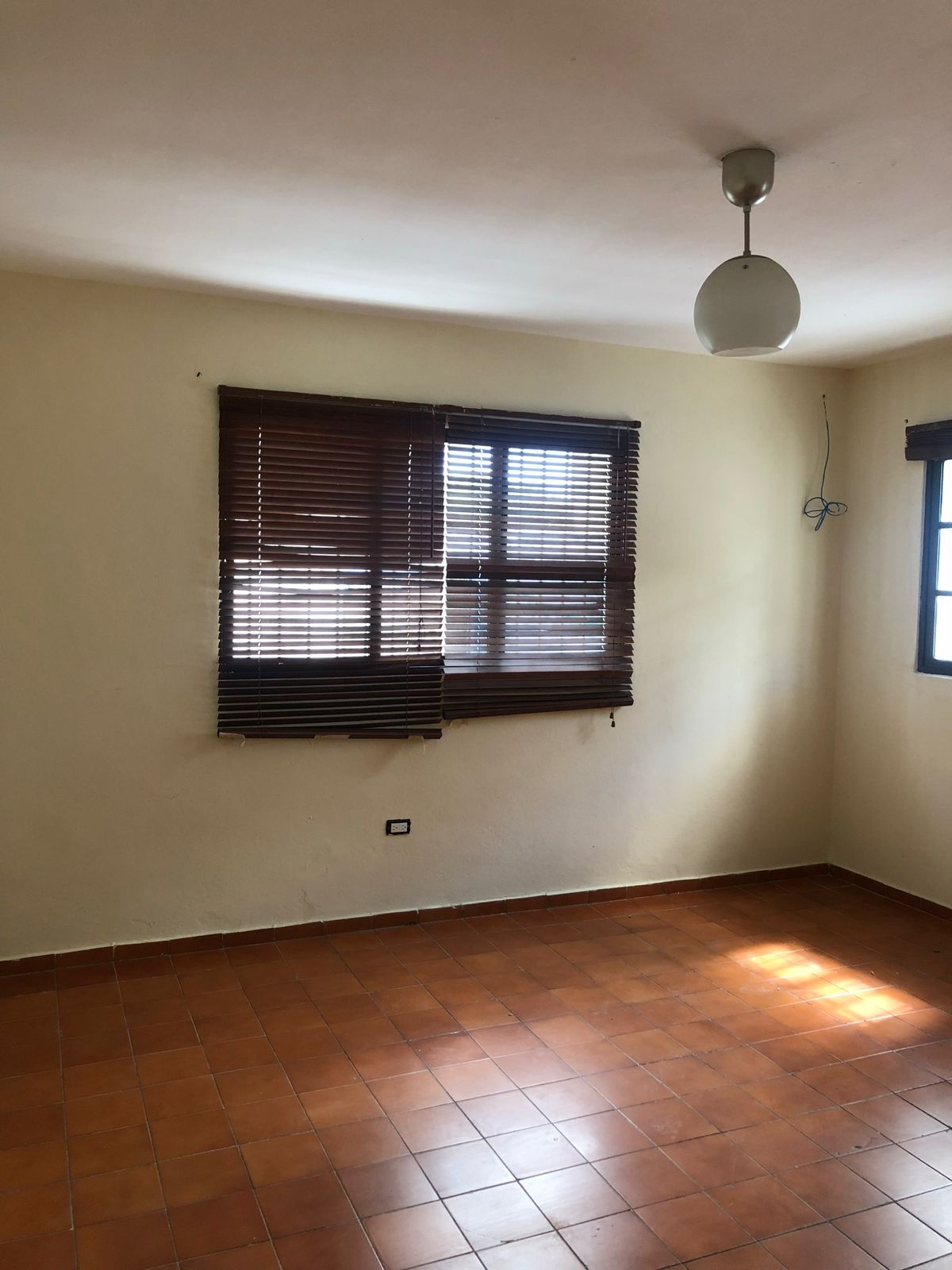 casas - Casa en Venta y Alquiler, Arroyo Hondo Viejo  5