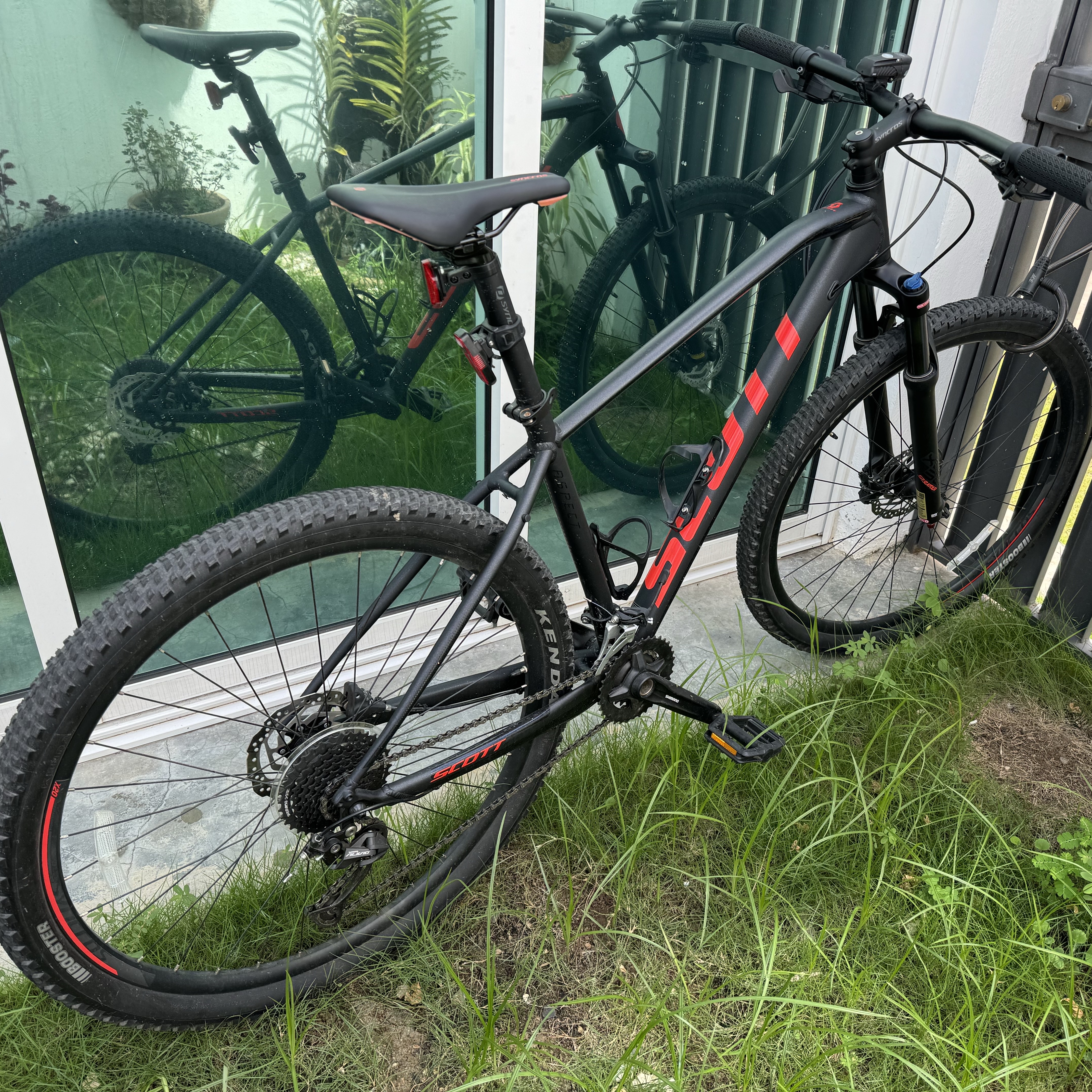 bicicletas y accesorios - Bicicleta Scott como nueva