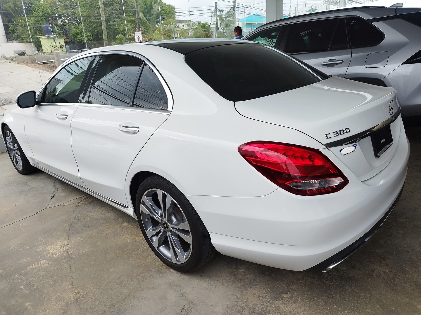 carros - Mercedes-Benz Clase C 300  3