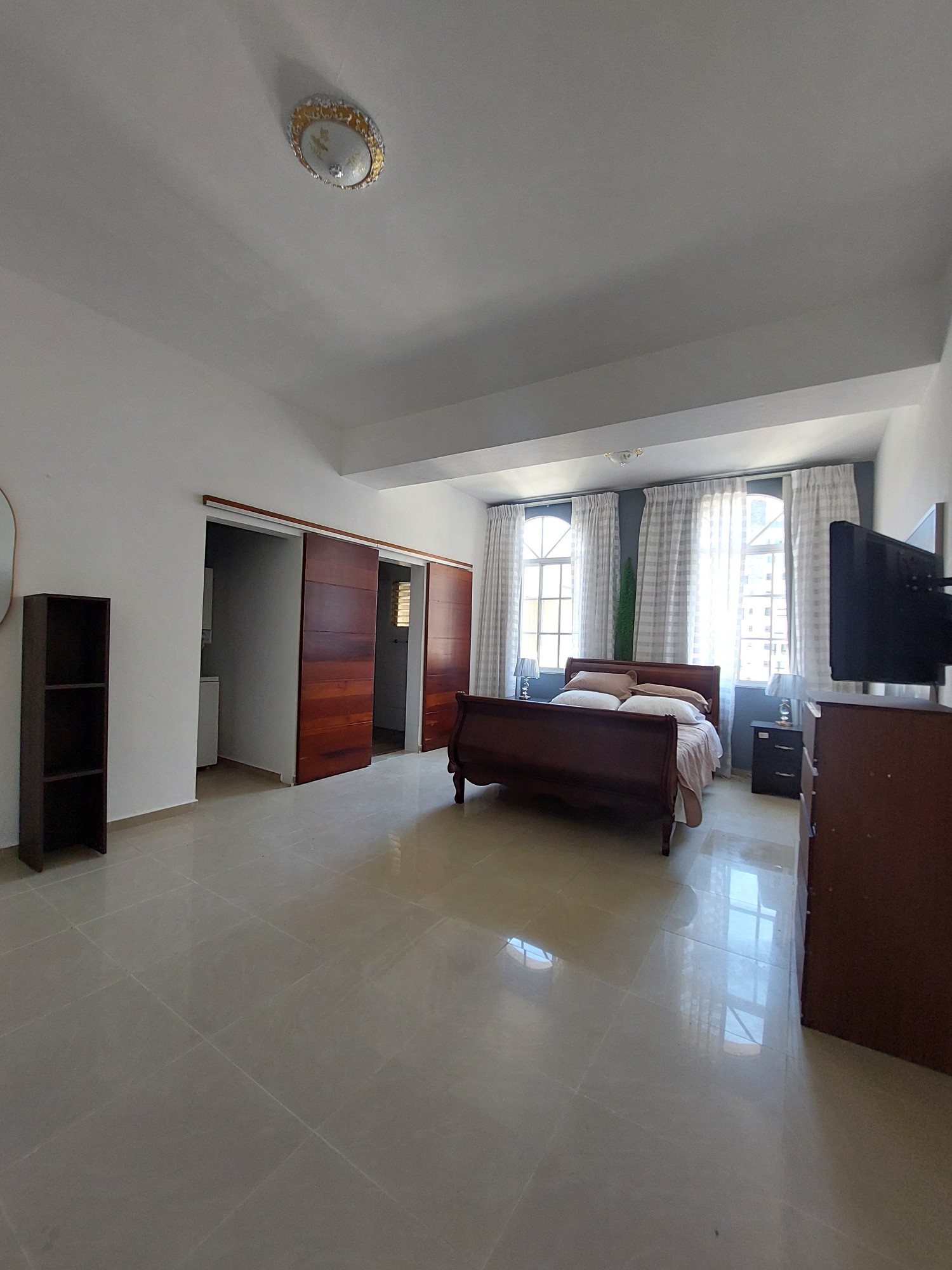 apartamentos - Apartamento amueblado de 1 habitación en piso alto bien ubicado en Piantini 5