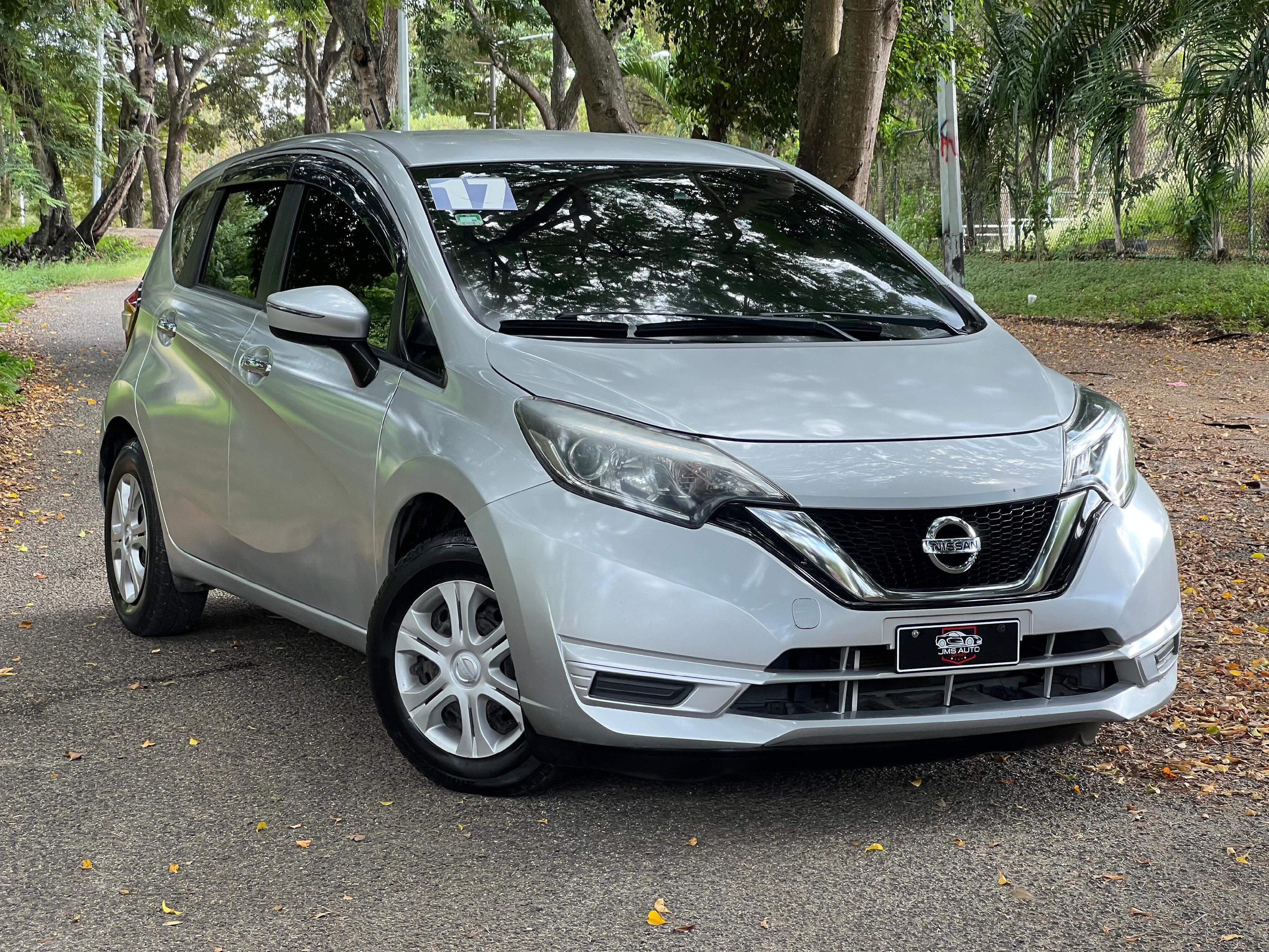 carros - NISSAN NOTE AÑO 2017 1