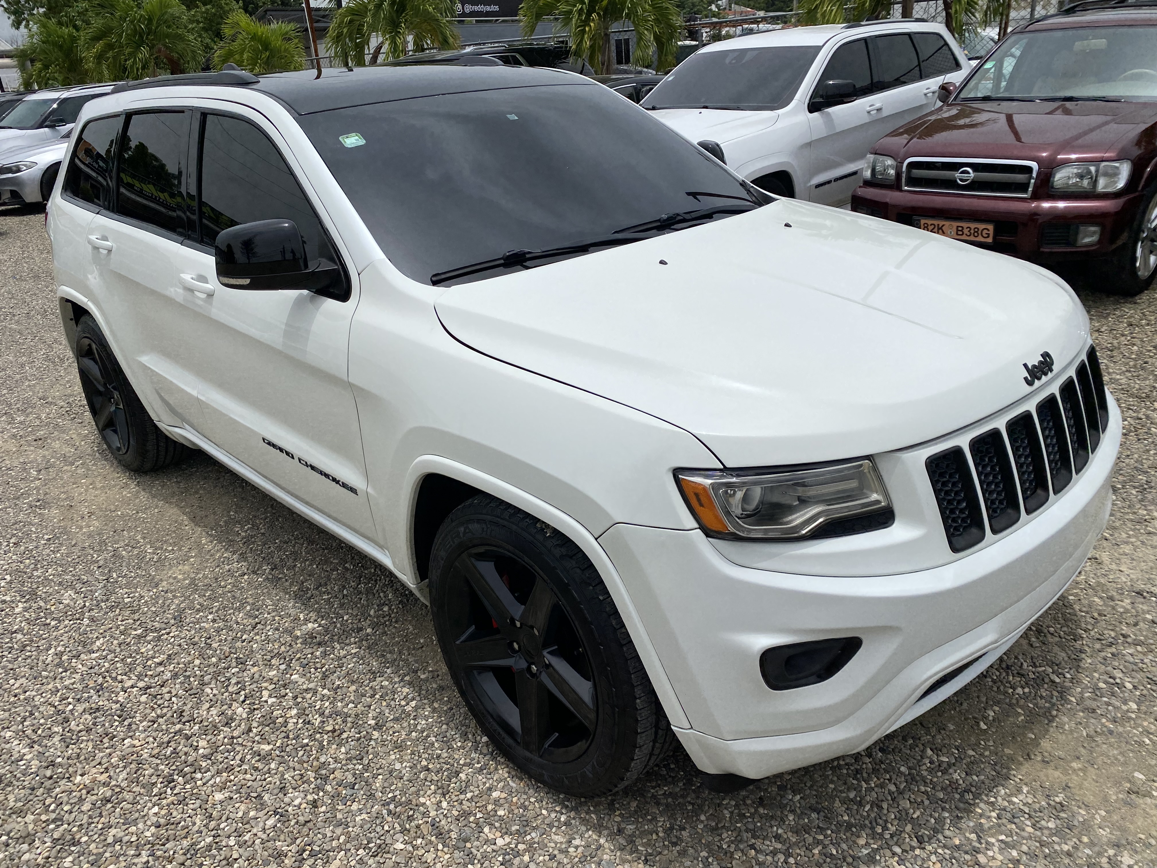 jeepetas y camionetas - JEEP GRAND CHEROKEE OVERLAND 5