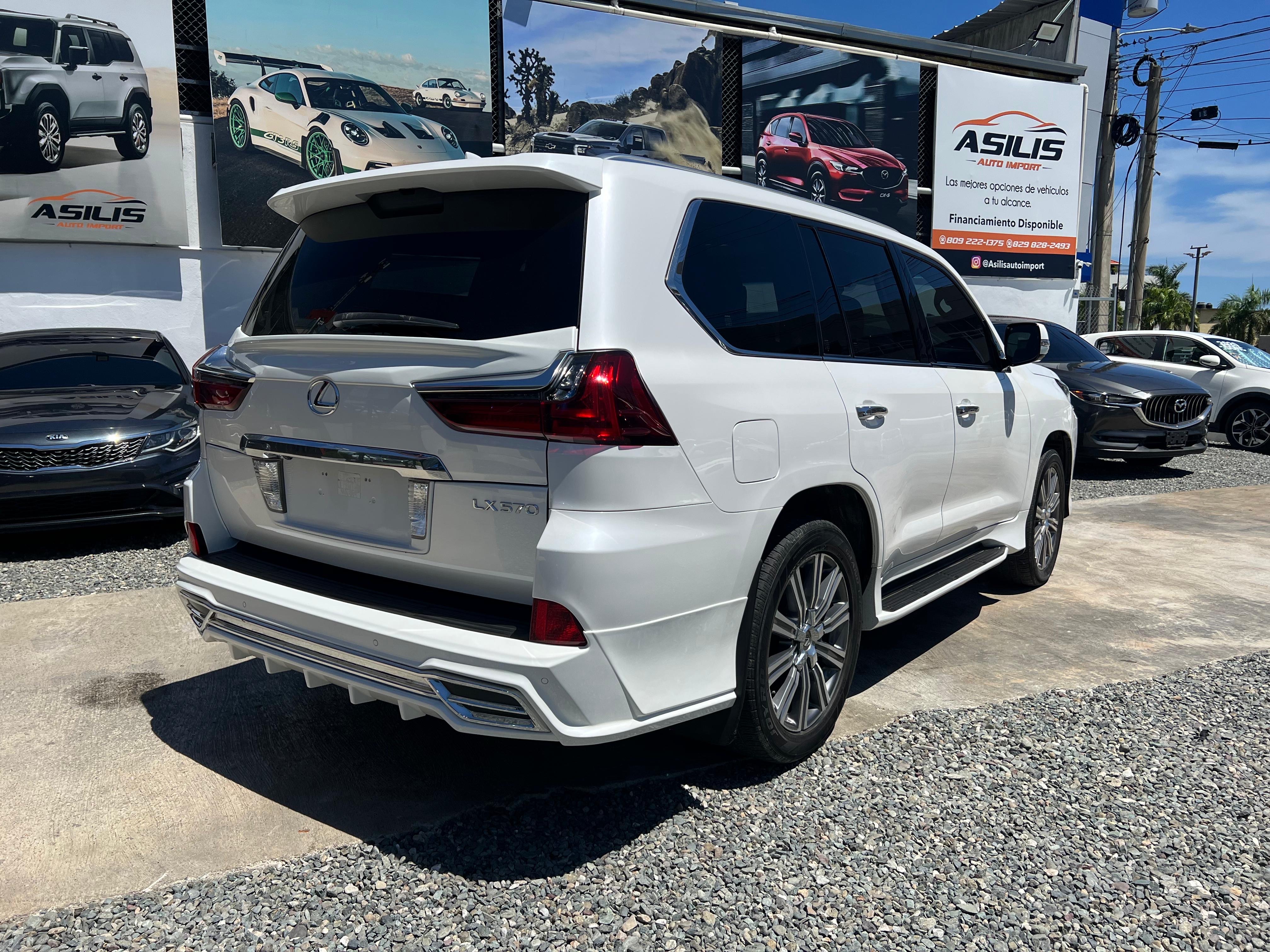 jeepetas y camionetas - Lexus LX570 2016 Unico Duelo / Clean carfax  3