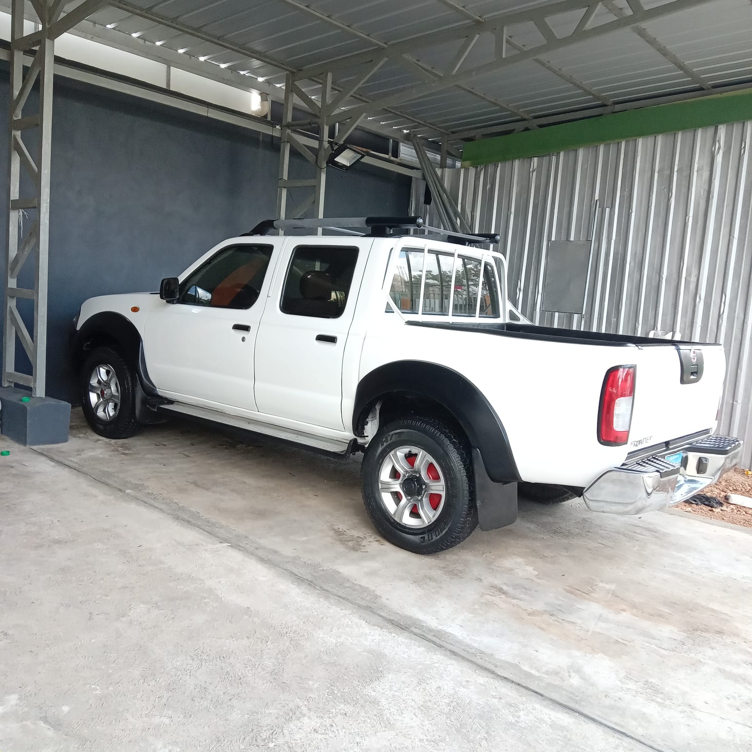 jeepetas y camionetas - Nissan frontier 2013 5