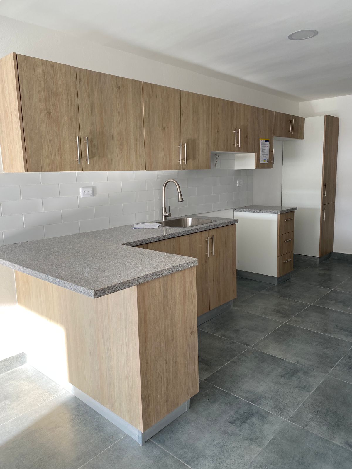 apartamentos - Apartamento en Alquiler en evaristo morales 9