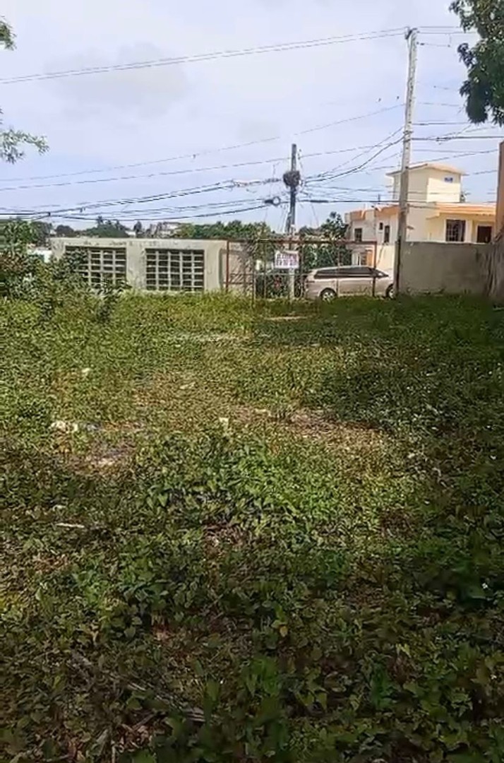 solares y terrenos - Venta Terreno Ubicado en Arroyo Hondo Tercero, Santo Domingo