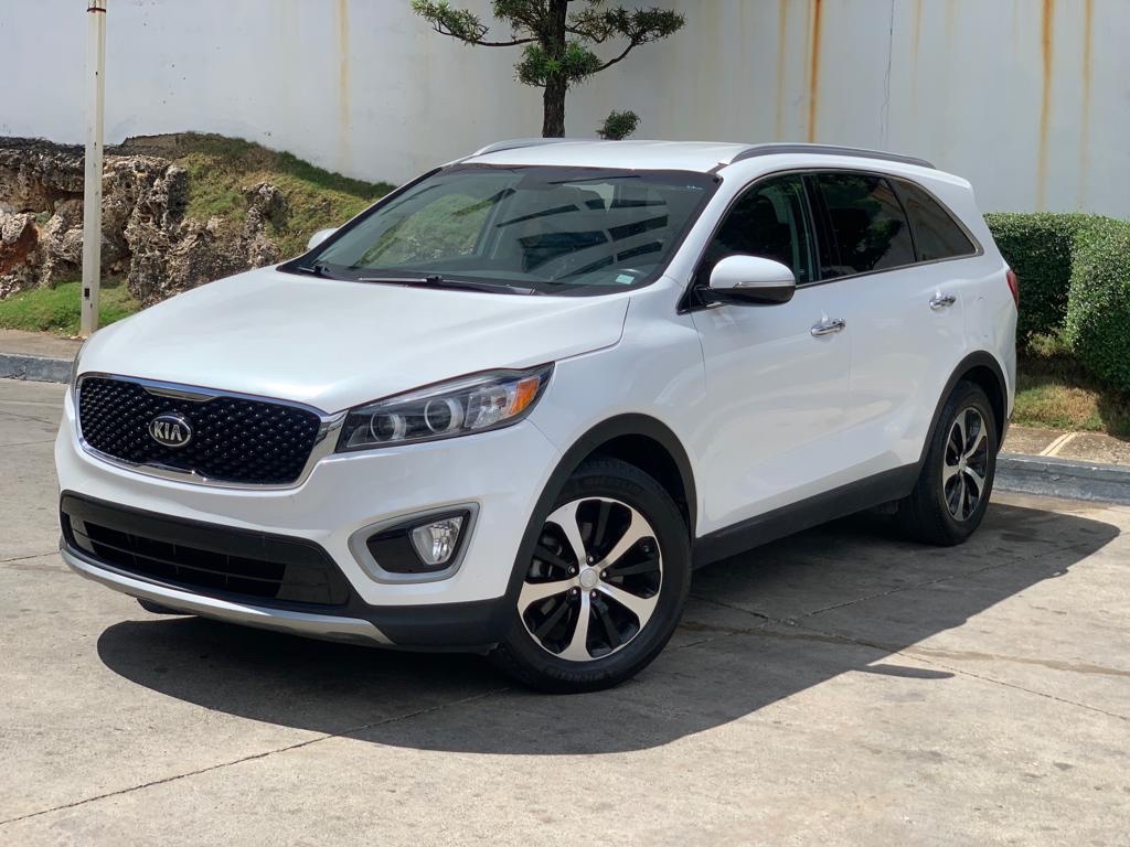 jeepetas y camionetas -  KIA SORENTO 2016 EX AMERICANA  3 FILAS DE ASIENTOS NUEVA

