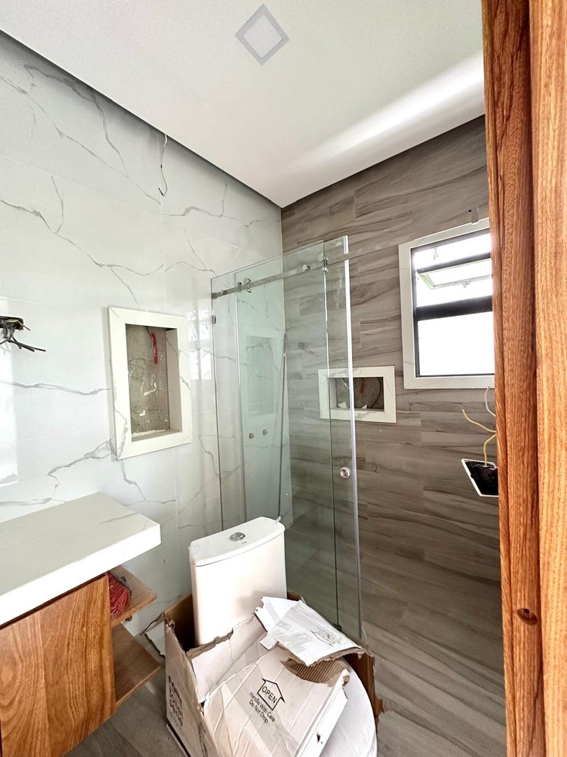 casas - Vendo moderna casa en Gurabo a estrenar en exclusivo proyecto cerrado 9