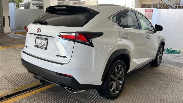 jeepetas y camionetas - Lexus nx 200 2016 9