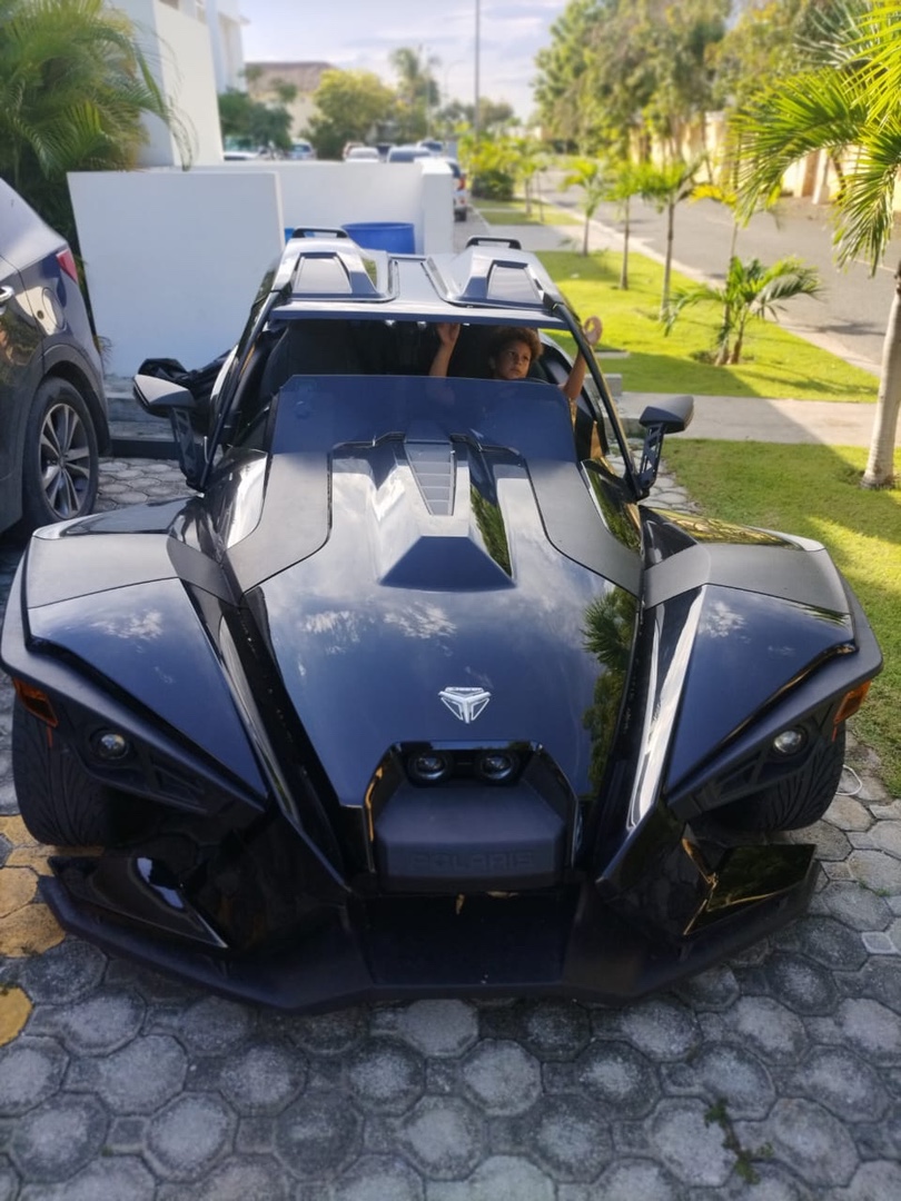 vehiculos recreativos - Polaris Slingshot 2017 como nuevo 6