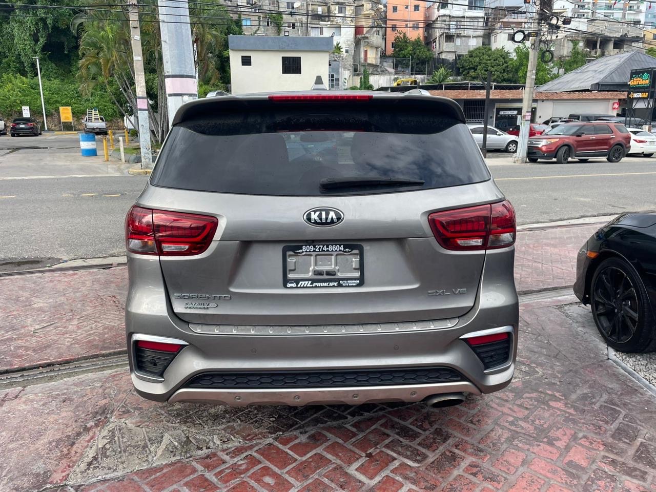 jeepetas y camionetas - kia Sorento Sx Prestige 2019 4