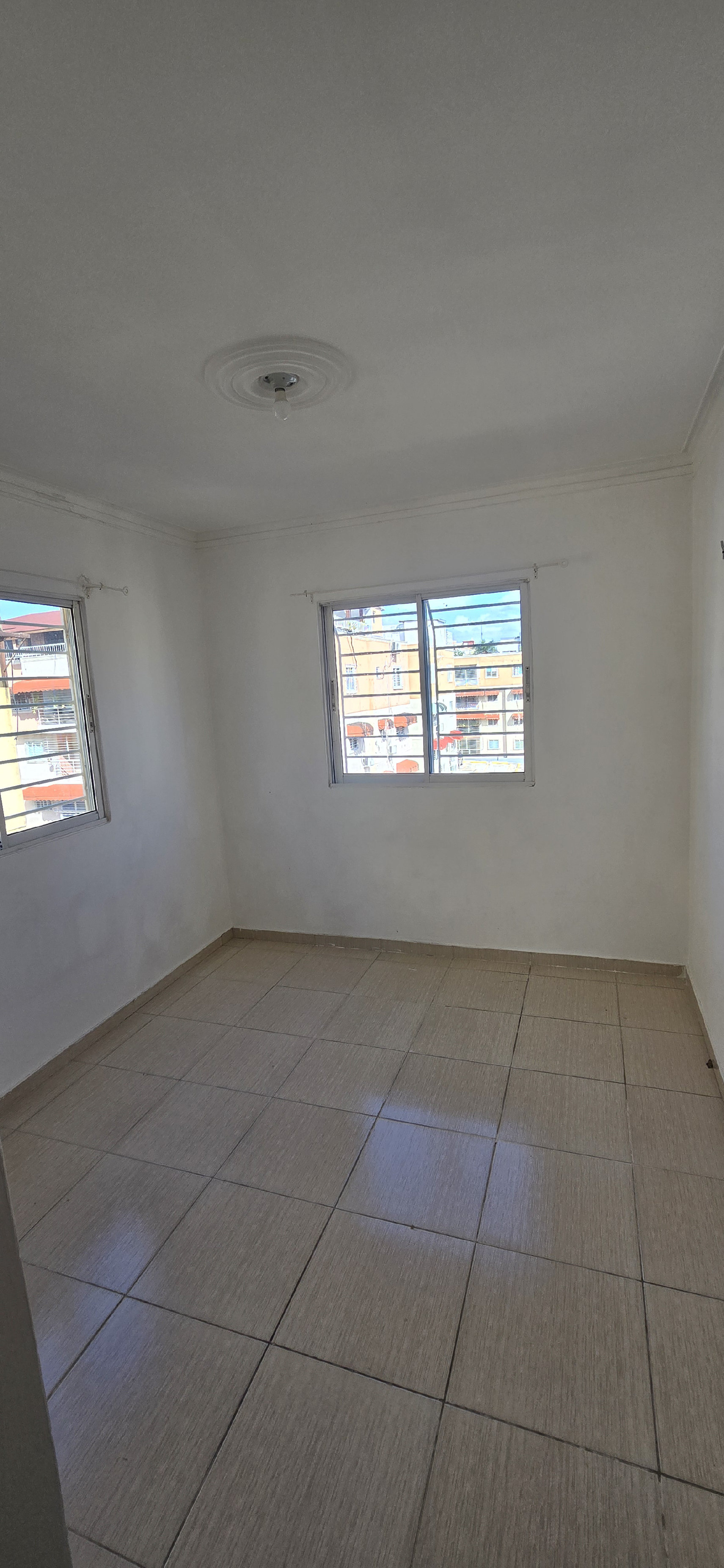 apartamentos - Apartamento  en Alquiler en la república  de Colombia al lado del colegio Cemep 5