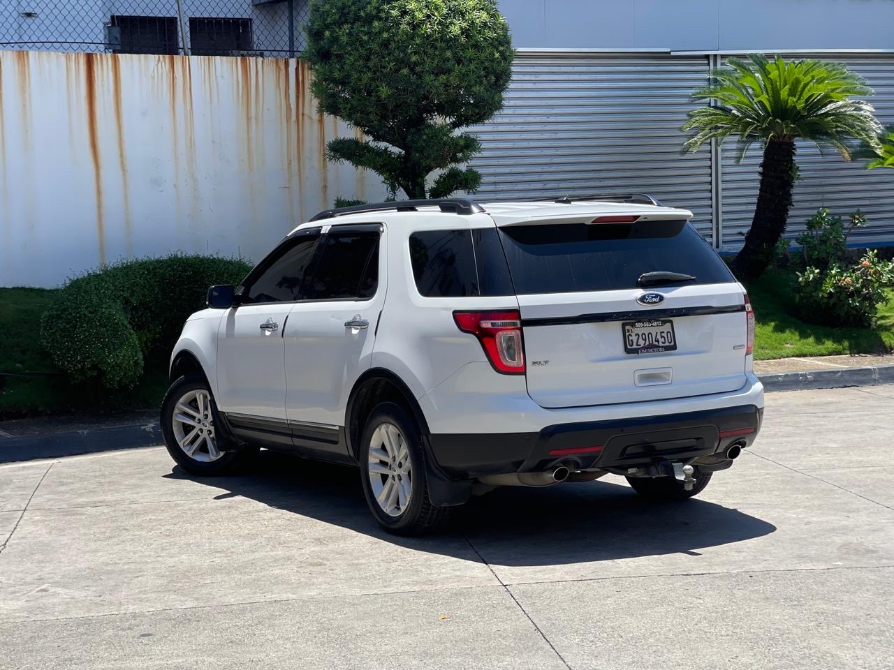 jeepetas y camionetas - FORD EXPLORER XLT 2013 4X4  EXCELENTES CONDICIONES NUNCA CHOCADA NUEVA!!!  5