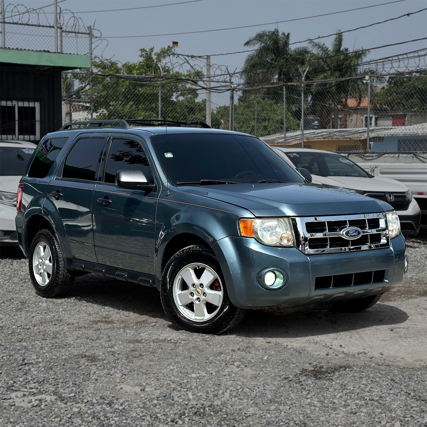 jeepetas y camionetas - FORD ESCAPE XLT 2010 1