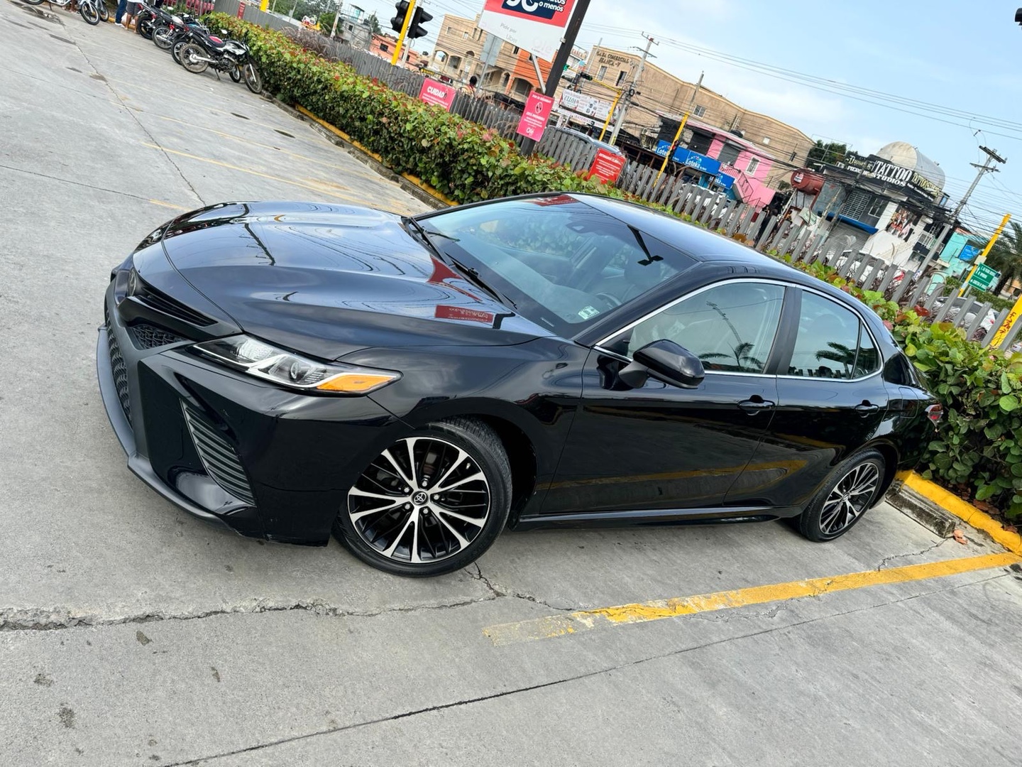 carros - Vendo TOYOTA CAMRY se 2018!!! NEW NEW