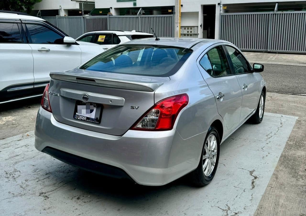 carros - Nissan Versa SV 2019 Clean 4