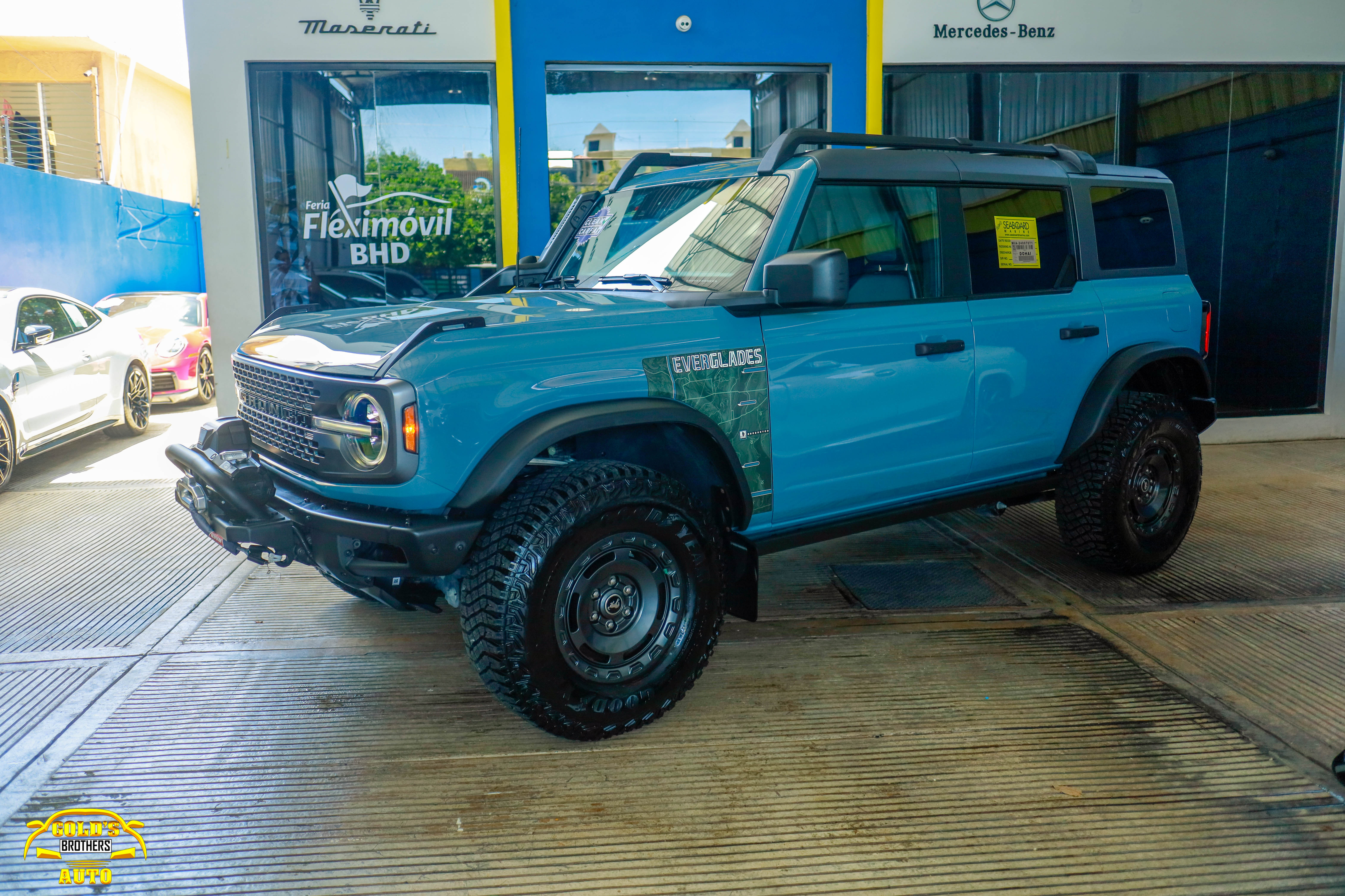 jeepetas y camionetas - Ford Bronco Everglades 2023 Recien Importado 2