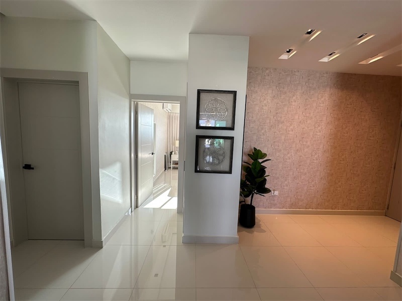 apartamentos - Venta de apartamento en Alma Rosa primera piso 7 Santo Domingo este  2