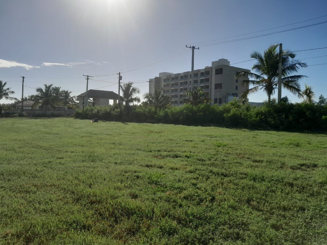 solares y terrenos - Exclusivo terreno en la Romana 0