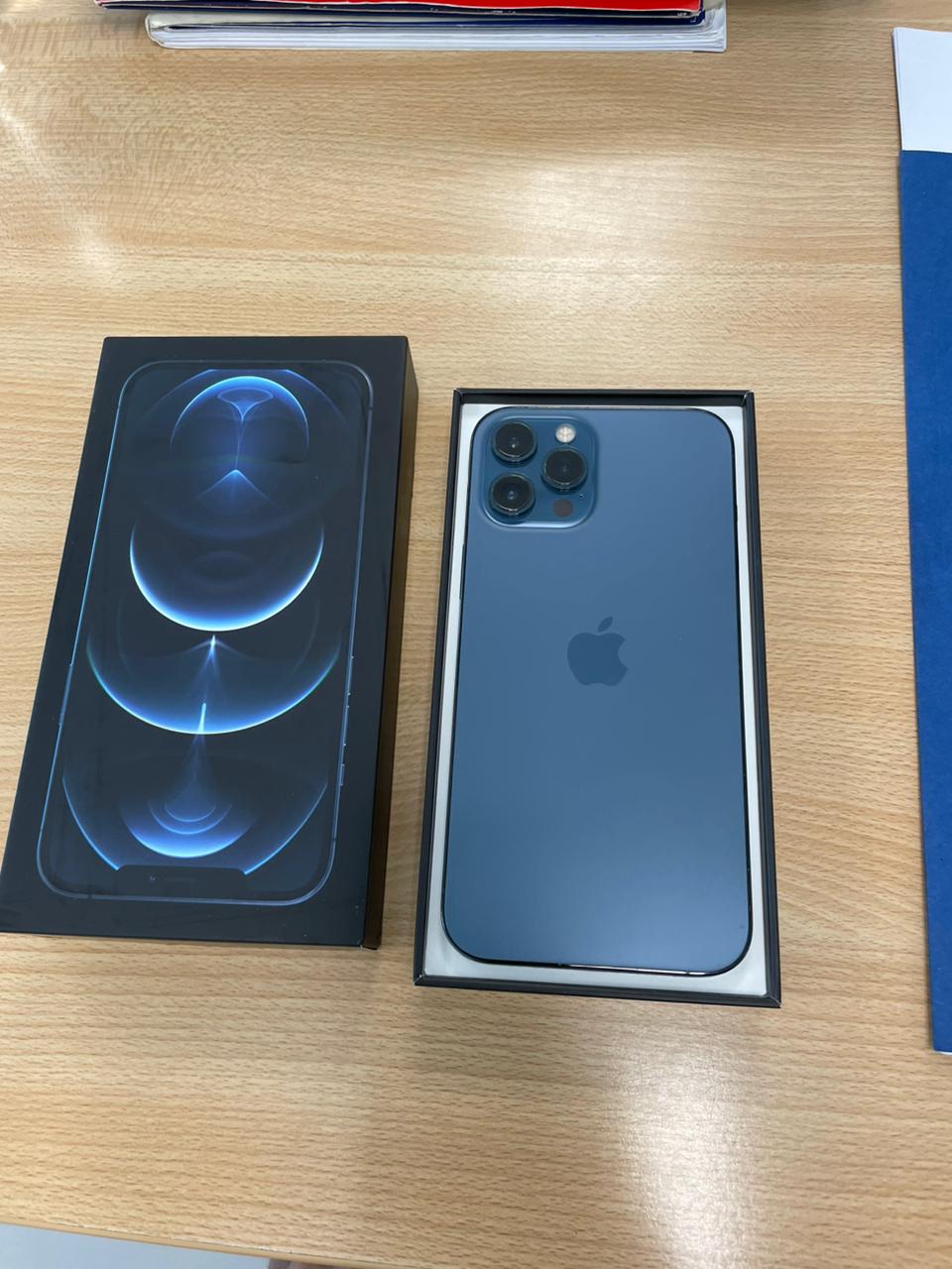 celulares y tabletas - iPhone 12 Pro Max 256GB Pacific Blue, Como nuevo.
